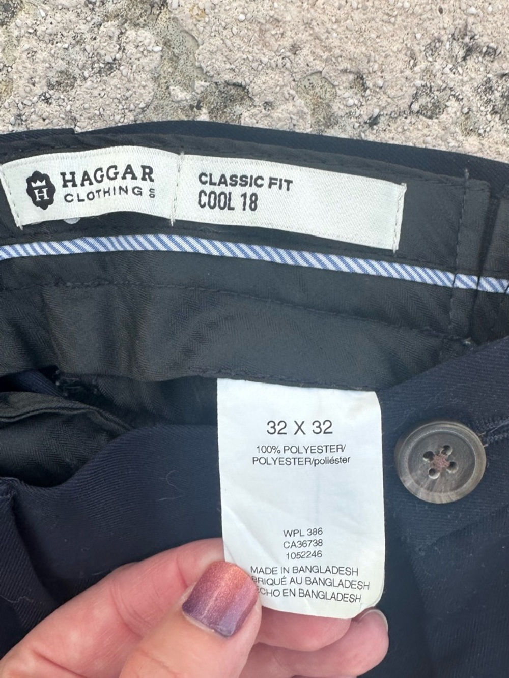 32 x 29 Haggar Navy Dress Pants - Picture 3 of 5